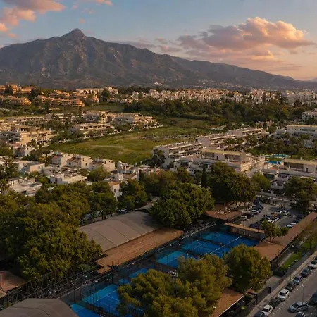 Apartment Spacious Gym Paddel Club Wifi Park Marbella