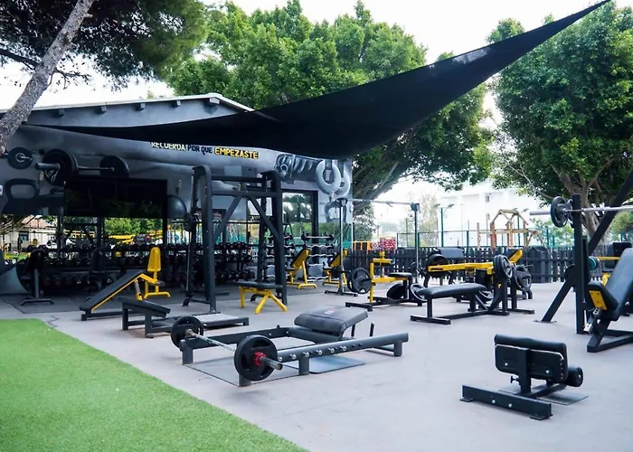 Spacious Gym Paddel Club Wifi Park Apartment *