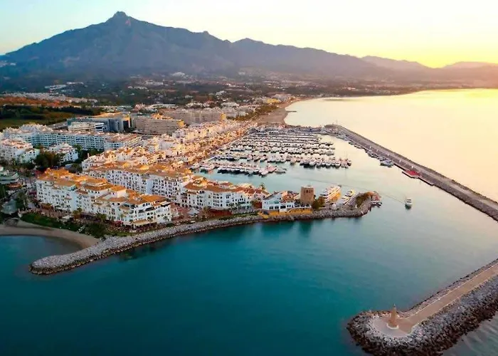 Spacious Gym Paddel Club Wifi Park * Marbella