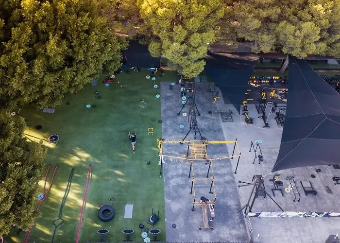 Spacious Gym Paddel Club Wifi Park Apartment