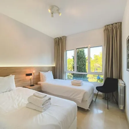 Apartament Spacious Gym Paddel Club Wifi Park Marbella