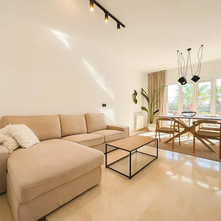 Spacious Gym Paddel Club Wifi Park Daire Marbella